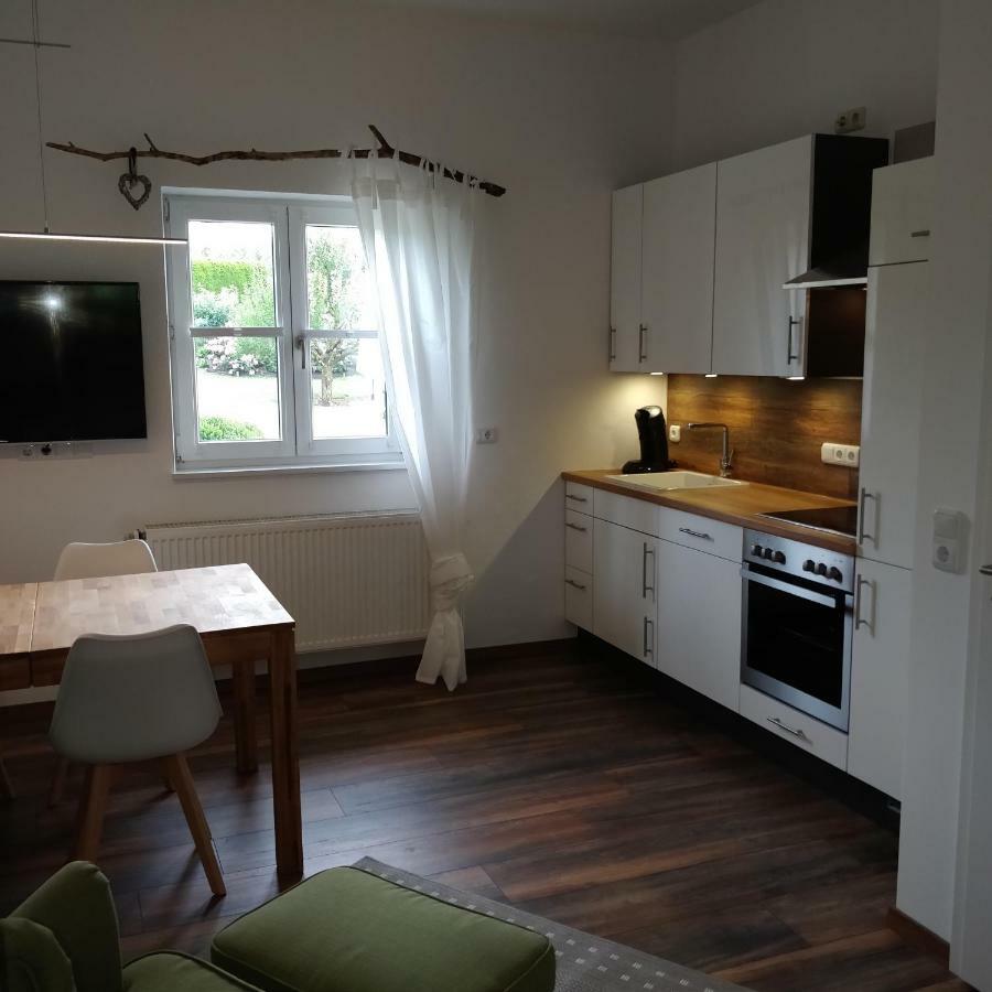 Ferienwohnung Wohlfuehleckerl 티트모닝 외부 사진
